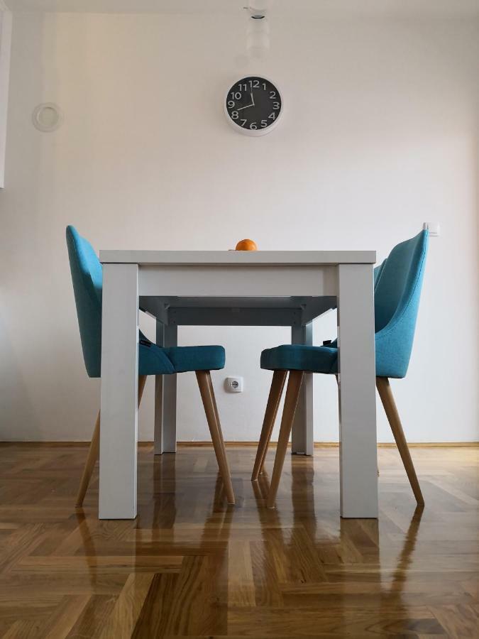 Apartman Gaga Lukavica Esterno foto